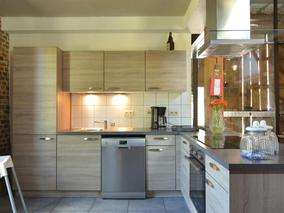 Spacious House In A Farm Located In The Bucolic Teuven المظهر الخارجي الصورة